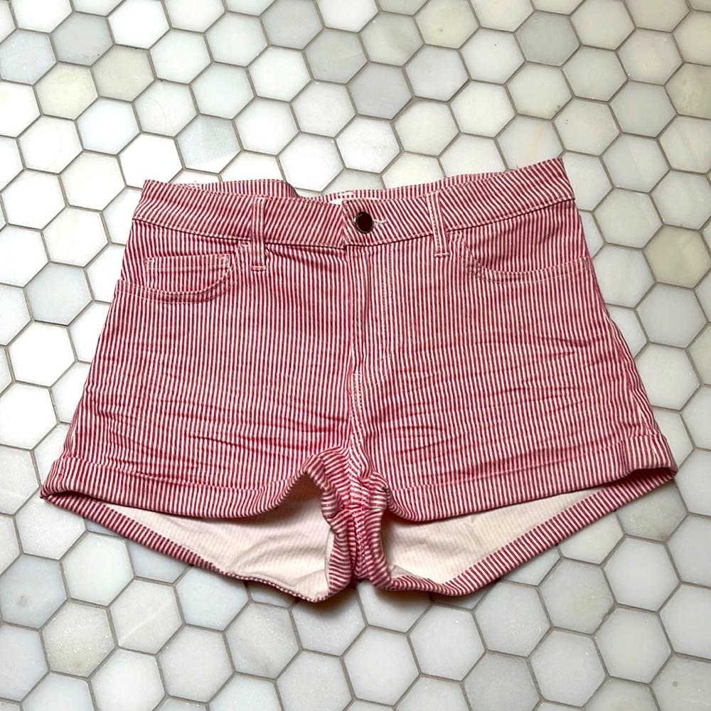 H&M 4 regular high rise shorts